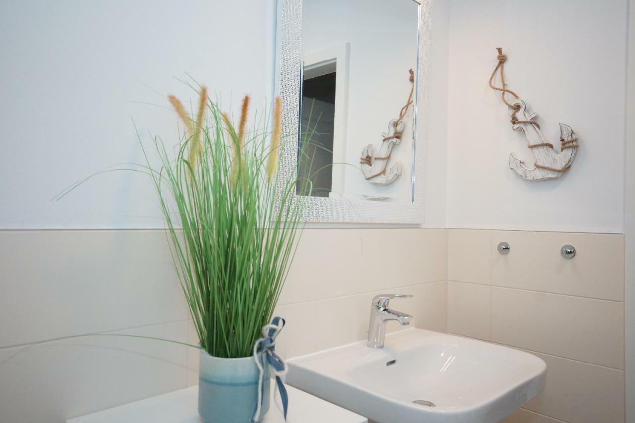Ferienwohnung Kuestenflair Sellin  Ngoại thất bức ảnh